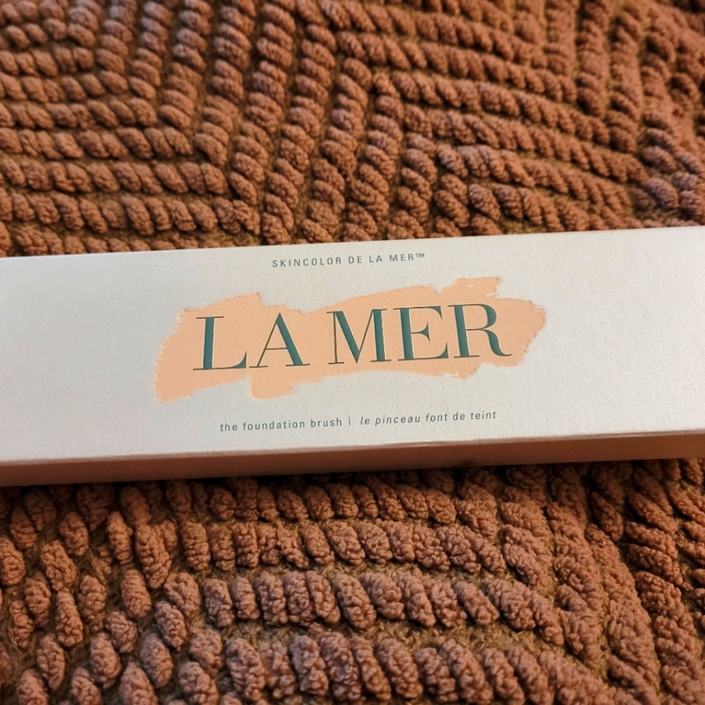 LA MER FOUNDATION BRUSH